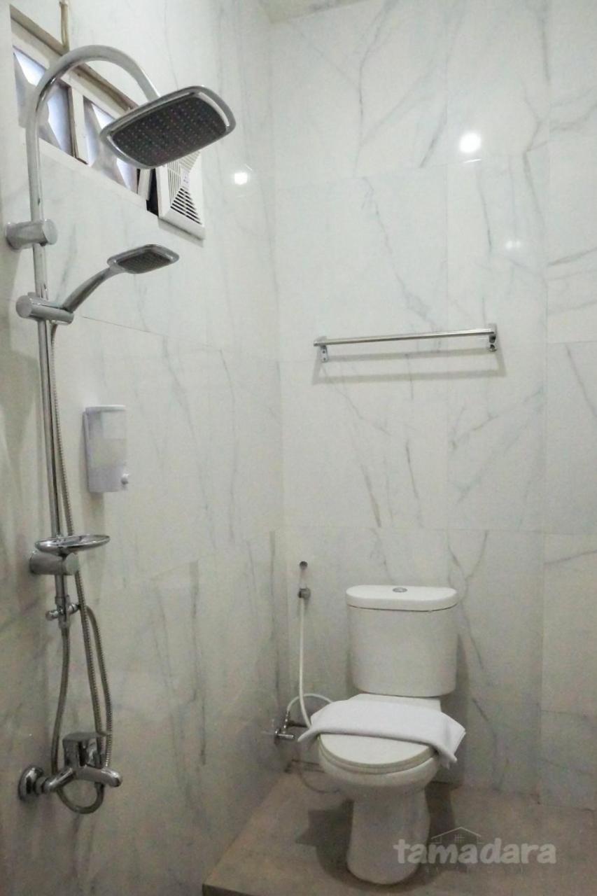 Tamadara Guesthouse Jogja Maguwo Стая снимка